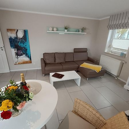 Haus Nemo - Appartement 5, Gemuetliches Appartement Mit Strandkorb, Strandnah 50 M Heringsdorf  Exterior photo