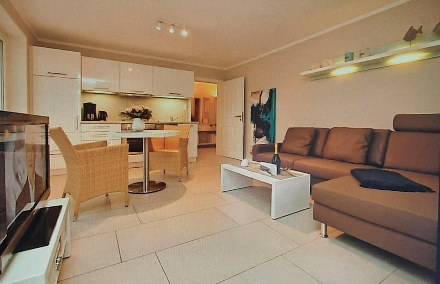 Haus Nemo - Appartement 5, Gemuetliches Appartement Mit Strandkorb, Strandnah 50 M Heringsdorf  Exterior photo
